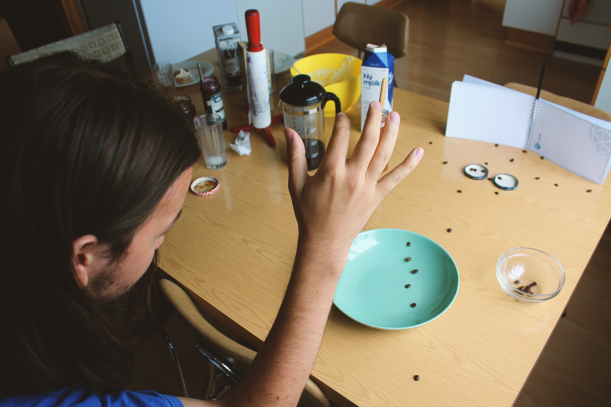 Coffee Basketball, game by Nothke